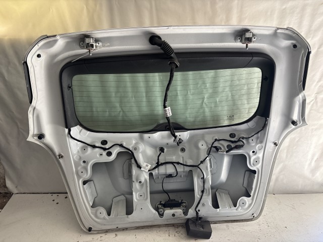 13525 Opel Mokka 2012-2019 Csomagtérajtó Használt  Fehér