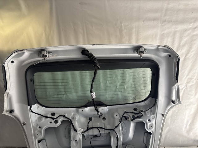 13525 Opel Mokka 2012-2019 Csomagtérajtó Használt  Fehér