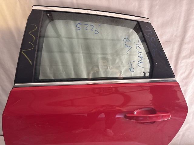 13526 Opel Astra J Sedan Bal hátsó Ajtó Piros