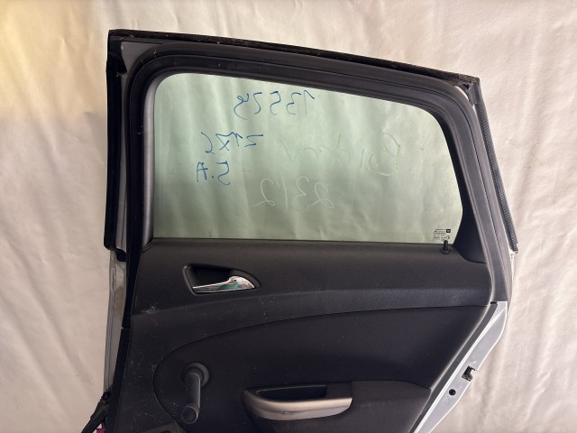 13529 Opel Astra J Jobb hátsó Ajtó Ezüst z176 5 AJTÓS