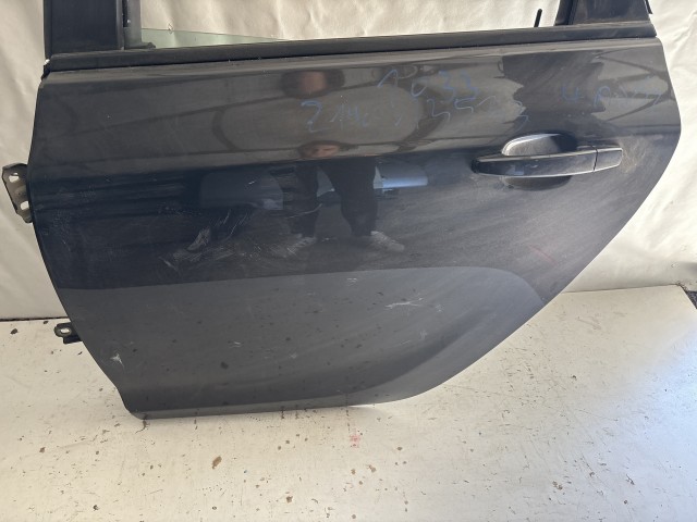 13533 Opel Astra J Bal hátsó Ajtó Fekete z20r 5 ajtós