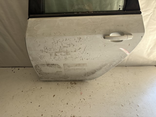 13534 Opel Astra J Bal hátsó Ajtó Fehér 5 ajtós