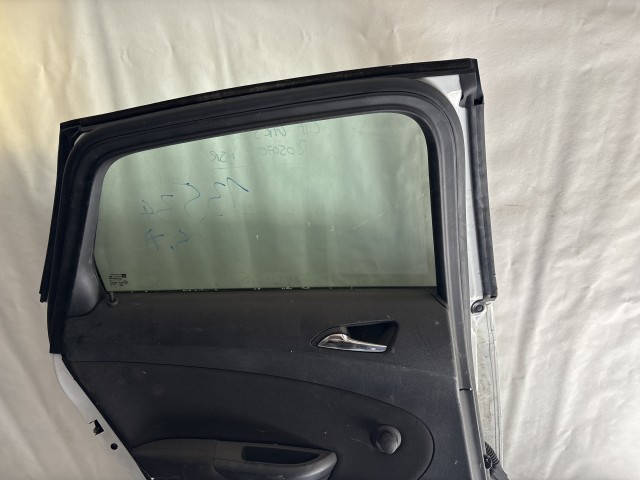 13534 Opel Astra J Bal hátsó Ajtó Fehér 5 ajtós