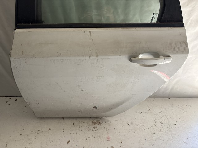 13535 Opel Astra J Bal hátsó Ajtó Fehér 5 ajtós