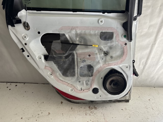 13535 Opel Astra J Bal hátsó Ajtó Fehér 5 ajtós