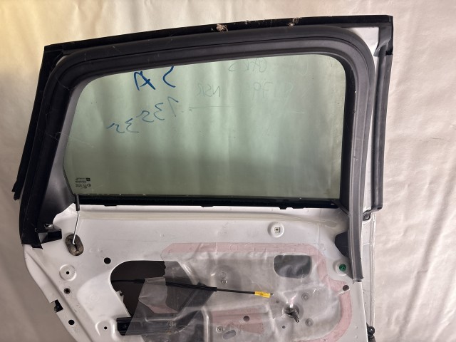 13535 Opel Astra J Bal hátsó Ajtó Fehér 5 ajtós