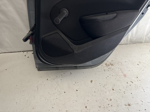 13530 Opel Astra J Jobb hátsó Ajtó Szürke z179 5 ajtós