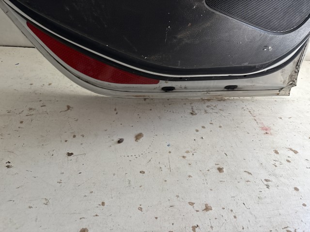 13540 Opel Astra J Bal hátsó Ajtó Fehér 5 ajtós