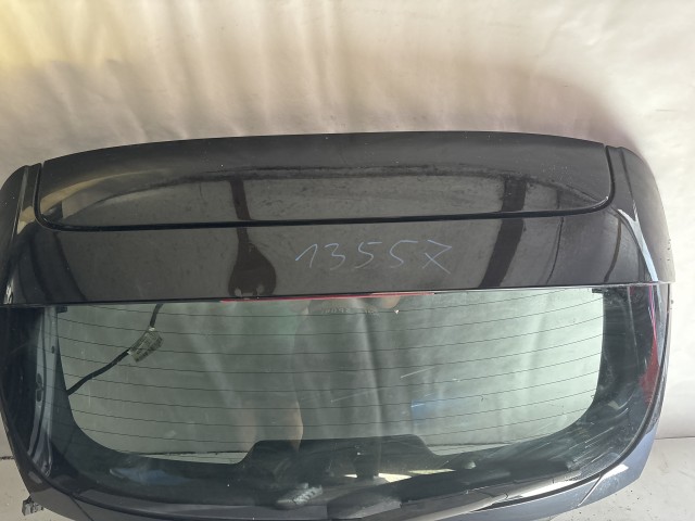 13557 Ford Fiesta Mk6 2008-2019 Csomagtérajtó Használt  Fekete