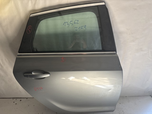13562 Opel Astra J Jobb hátsó Ajtó Ezüst z179 5 ajtós