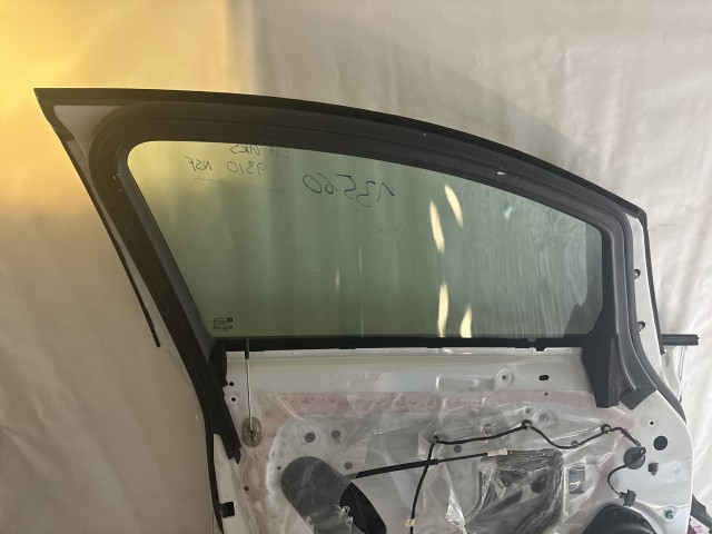 13560 Opel Astra J Használt Bal első Ajtó Fehér