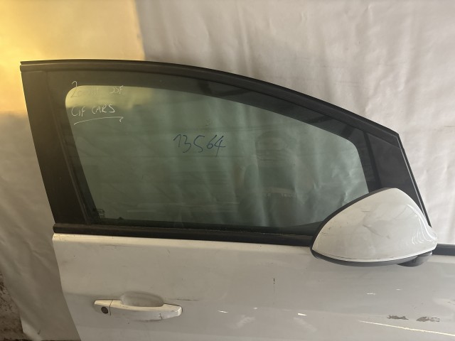 13564 Opel Astra J Jobb első Ajtó Fehér