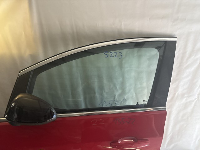 13572 Opel Astra J Bal első Ajtó Piros