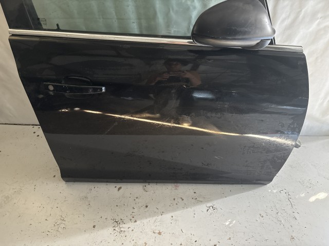 13581 Opel Astra J Jobb első Ajtó Fekete Z20r