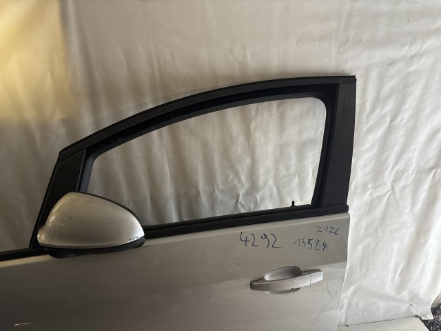 13584 Opel Astra J Bal első Ajtó Ezüst Z176