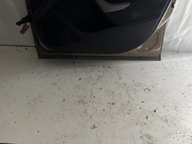 13587 Opel Astra J Jobb első Ajtó Barna