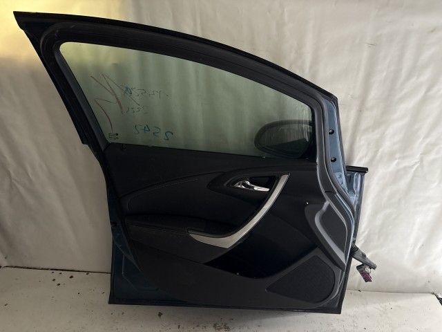 13589 Opel Astra J Bal első Ajtó Használt Kék z22s