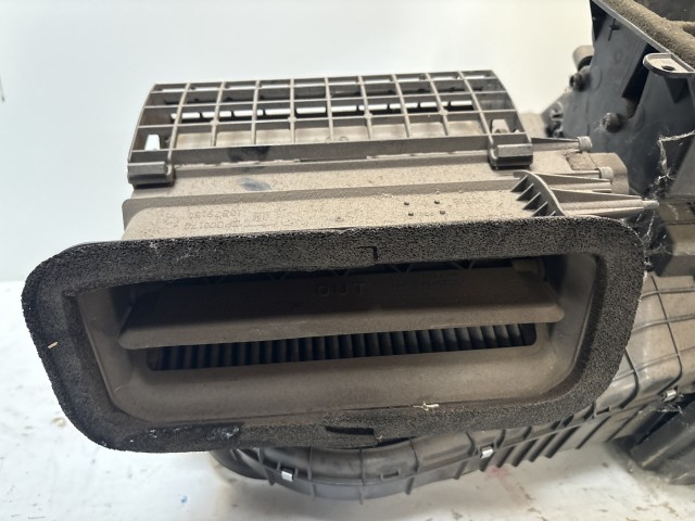 Opel Astra J 2009-2015 Fűtésboksz Használt Digit