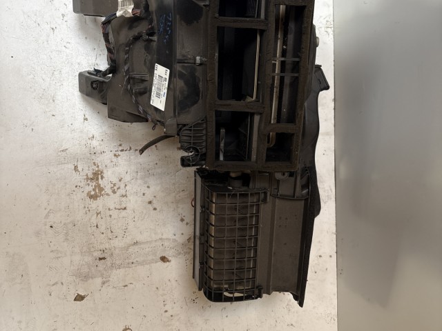 Opel Astra J 2009-2015 Fűtésboksz Használt