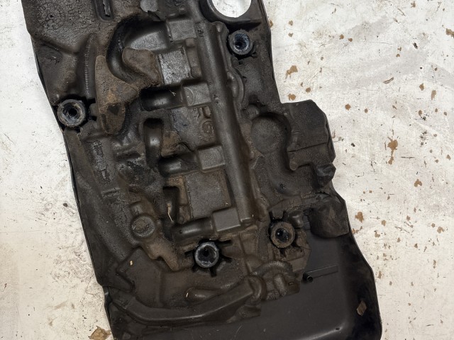 Opel Astra J Meriva B a17dts a17dte Motorburkolat Használt
