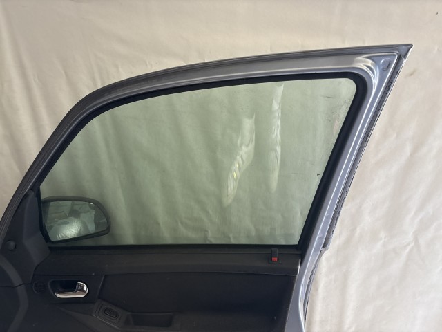 6166 Opel Meriva A Jobb első Ajtó Szürke Z163