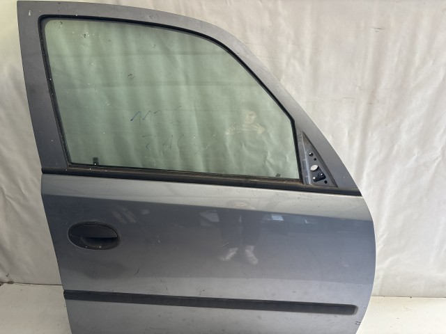 1126 Opel Meriva A  Jobb első Ajtó Ezüst Z163