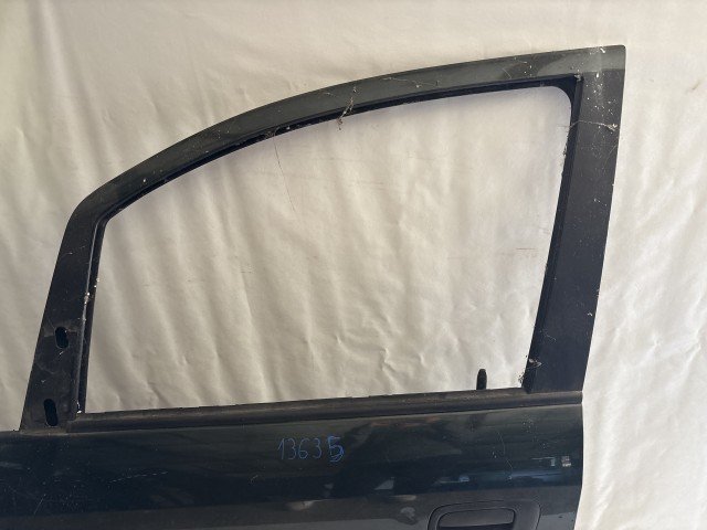 13635 Opel Zafira A Bal első Ajtó  Zöld a képen látható sérüléssel