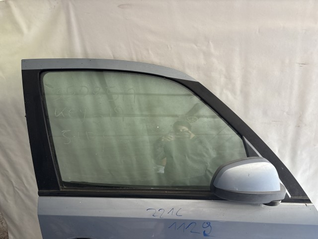 1129 Opel Meriva A 2003-2010 Jobb első Ajtó Használt Z163