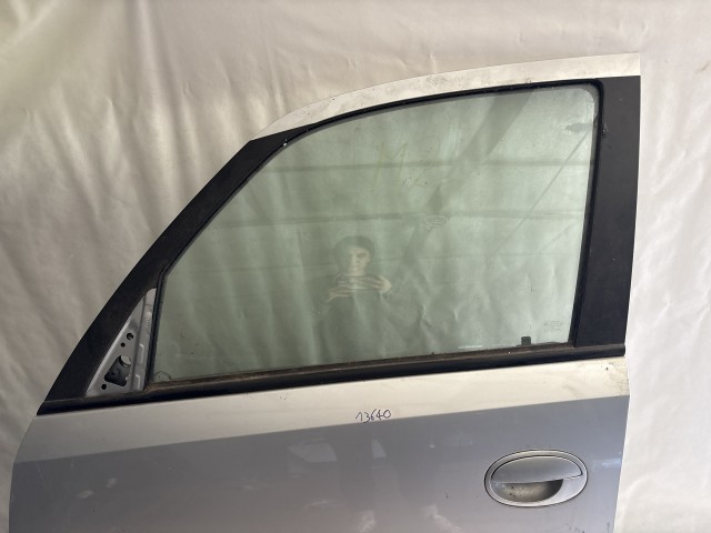 13640 Opel Meriva A 2003-2010 Bal első Ajtó Használt Szürke