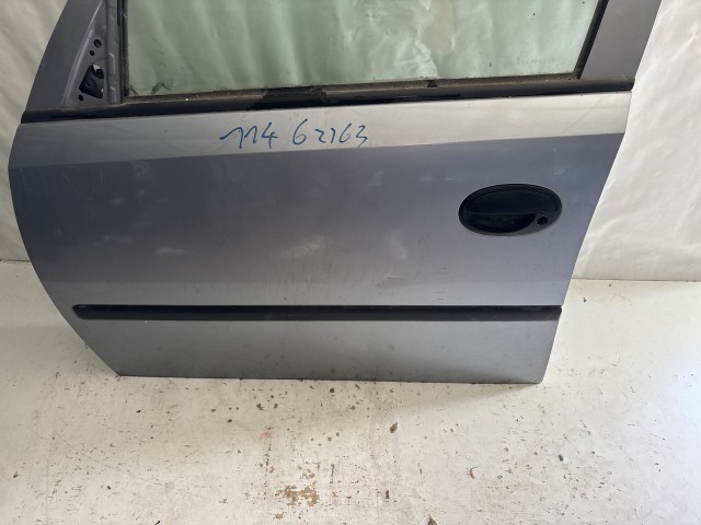 1146 Opel Meriva A 2003-2010 Bal első Ajtó Használt Ezüst Z163