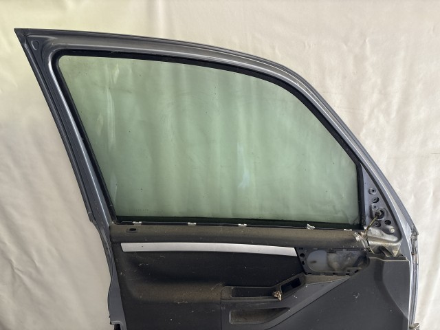 1146 Opel Meriva A 2003-2010 Bal első Ajtó Használt Ezüst Z163