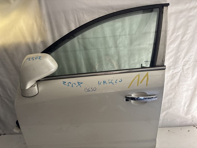 13650 Opel Antara 2006-2015 Bal első Ajtó Használt Kagyló fehér