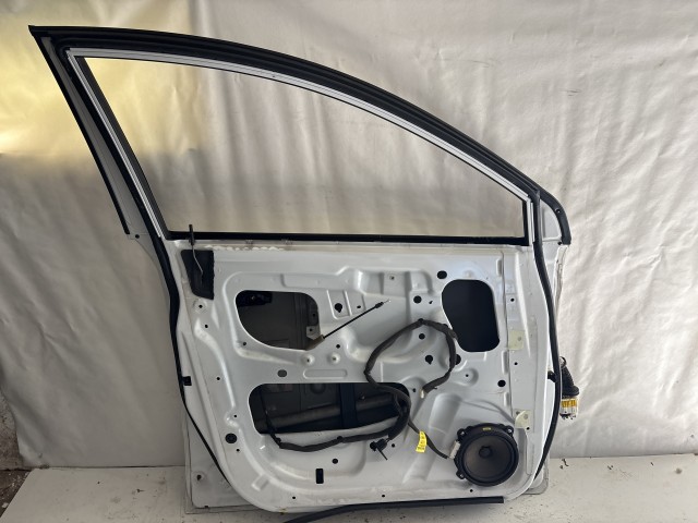 13653 Opel Antara 2006-2015 Jobb első Ajtó fehér