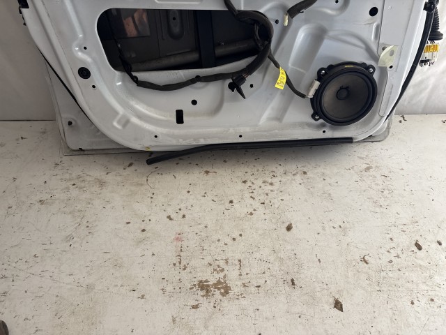 13653 Opel Antara 2006-2015 Jobb első Ajtó fehér