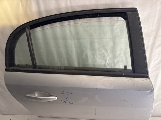 13654 Opel Vectra C 2002-2008 Sedan Jobb hátsó Ajtó Használt Ezüst