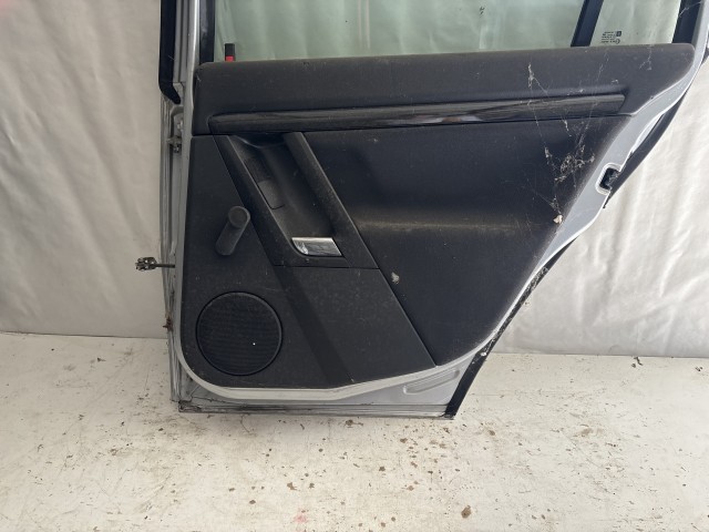 13654 Opel Vectra C 2002-2008 Sedan Jobb hátsó Ajtó Használt Ezüst