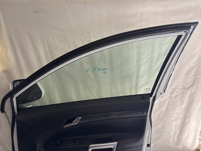 13657 Opel Antara 2006-2015 Jobb első Ajtó Fehér