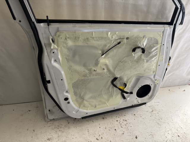 13660 Opel Antara 2006-2015 Jobb első Ajtó Fehér