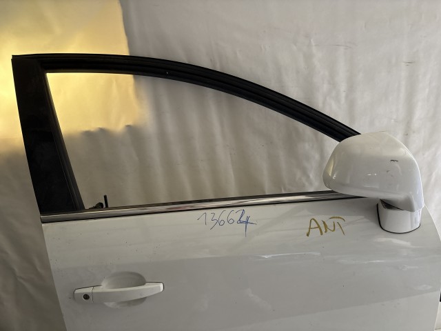 13664 Opel Antara 2006-2015 Jobb első Ajtó Használt Fehér