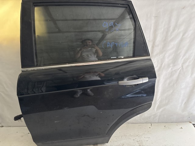 997 Chevrolet Captiva 2006-2018 Bal hátsó Ajtó Fekete