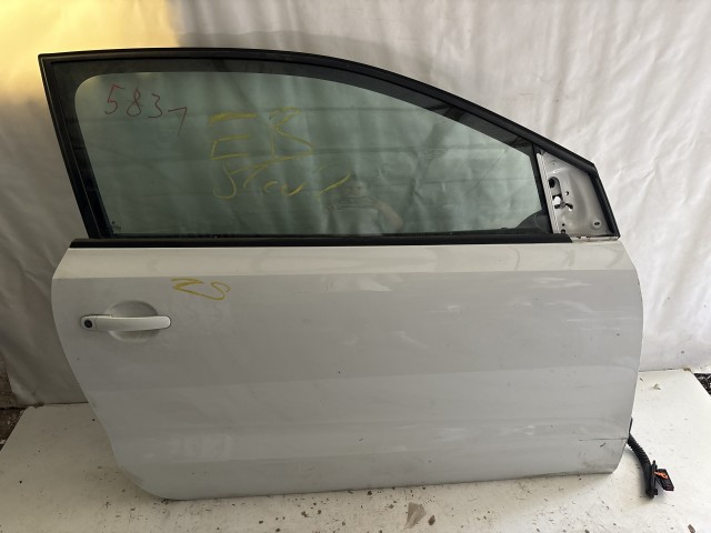5831 Volkswagen Polo 6r 2009-2017 Jobb első Ajtó Fehér 3 ajtós