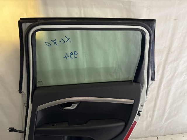 994 Volvo XC 70 2007-2016 Jobb hátsó Ajtó Használt Fehér