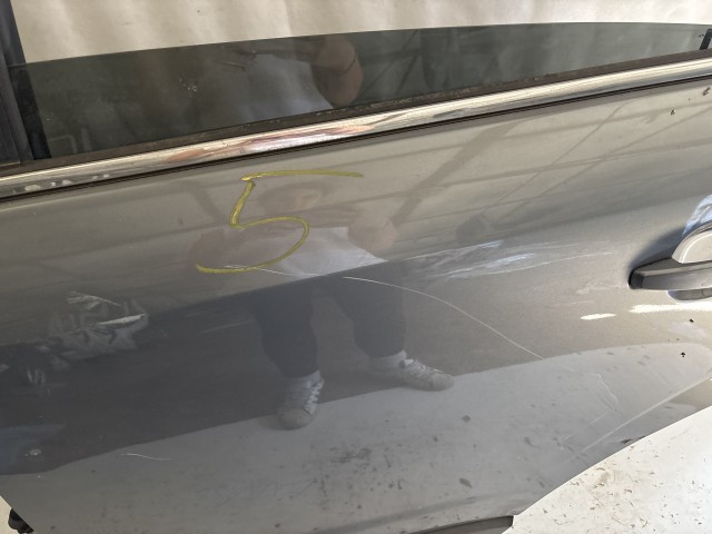 13670 Opel Antara 2006-2015 Bal hátsó Ajtó Szürke