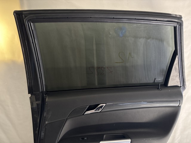 13668 Opel Antara 2006-2015 Jobb hátsó Ajtó Grafit
