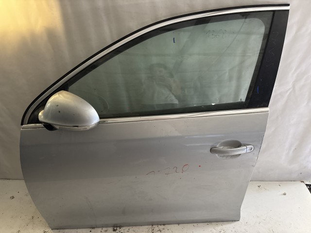 13681 Volkswagen Golf 5 Kombi Bal első Ajtó Ezüst La7w