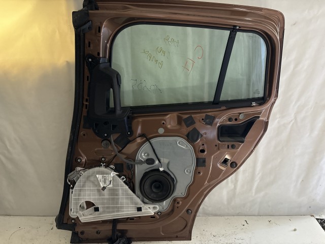 13685 Ford B Max 2012-2017 Jobb hátsó Ajtó Használt Barna