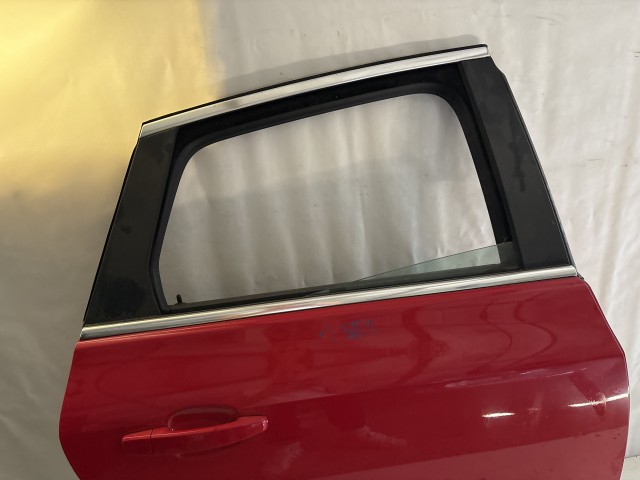 13689 Opel Astra J Jobb hátsó Ajtó Piros 5 AJTÓS
