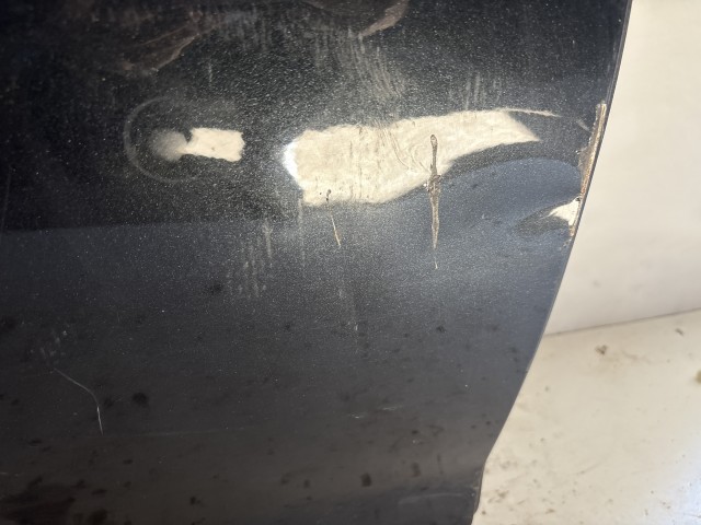 13700 Opel Astra J sedan Jobb hátsó Ajtó Fekete Z20c 4 ajtós