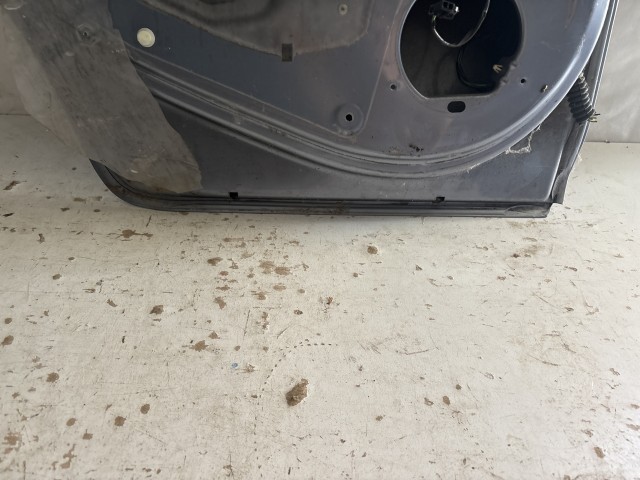 13724 Opel Corsa D Bal hátsó Ajtó Szürke  Z163