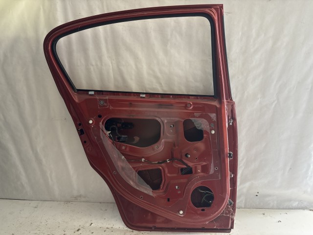 13726 Opel Corsa D Bal hátsó Ajtó Bordó